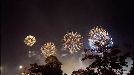 [图]2020.9.19央视中秋晚会开元湖烟火录播现场