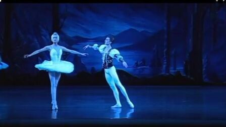 [图]俄罗斯圣彼得堡芭蕾舞剧院版《天鹅湖》St Petersburg Ballet The