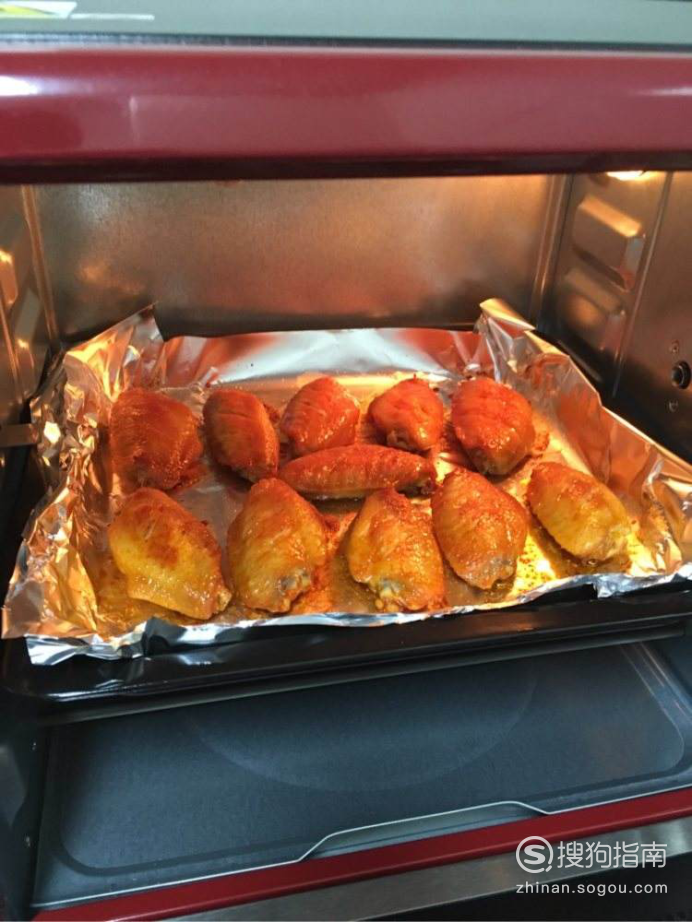电烤箱烤鸡翅中的做法