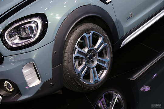 新MINI COUNTRYMAN(3) 第3页