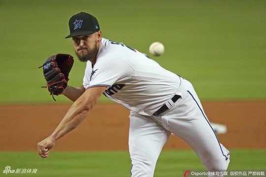 MLB:马林鱼4-2印第安人(2) 第2页