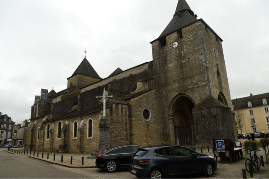 匪徒夜袭法国世遗教堂 藏品被盗损失难以估量(5) 第5页