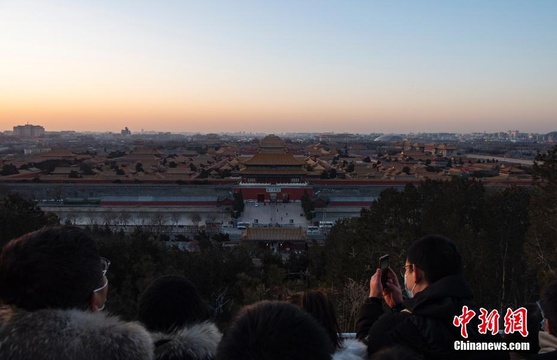 各地民众欢度新年假期(2) 第2页