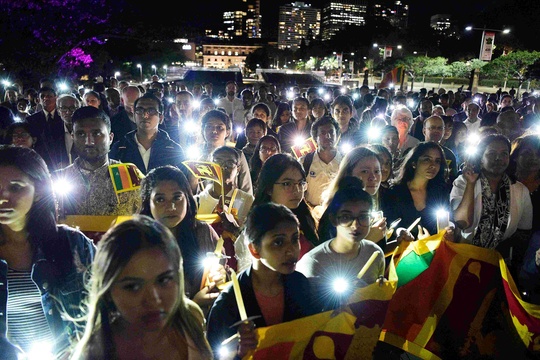 澳大利亚烛光集会:悼念斯里兰卡爆炸遇难者 第1页