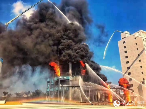 福建消防成立综合应急救援机动支队 首次三地同步举行大型综合救援演习(3) 第3页