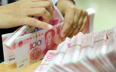 打架造成三根肋骨骨折赔几万