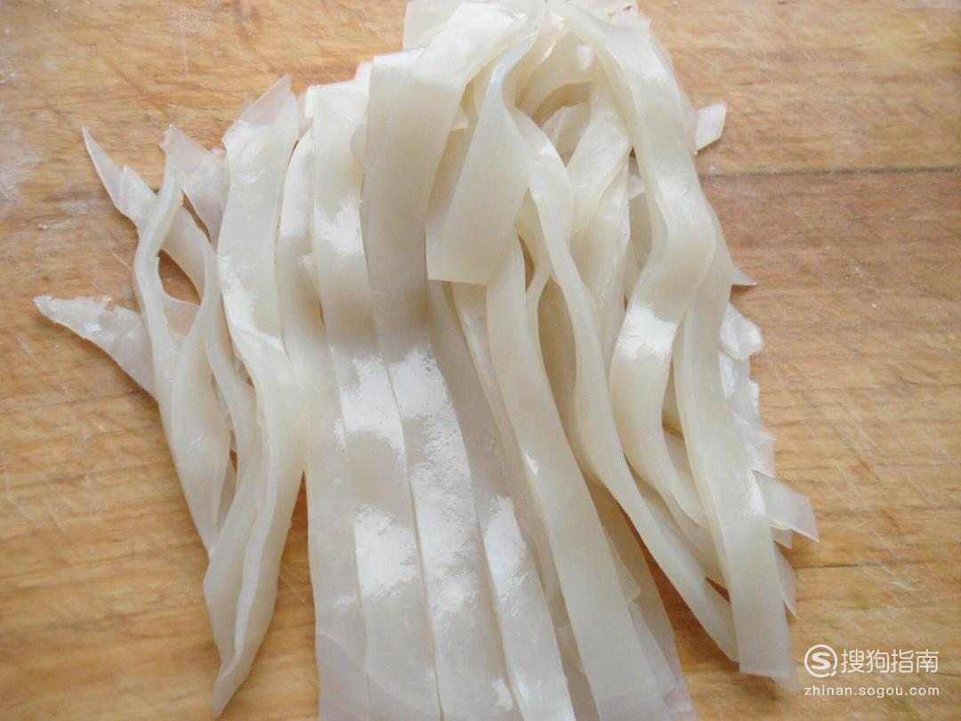 擀面皮的做法帮你了解安排