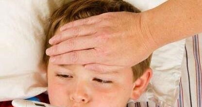 发低烧该怎么办,看完就明白了