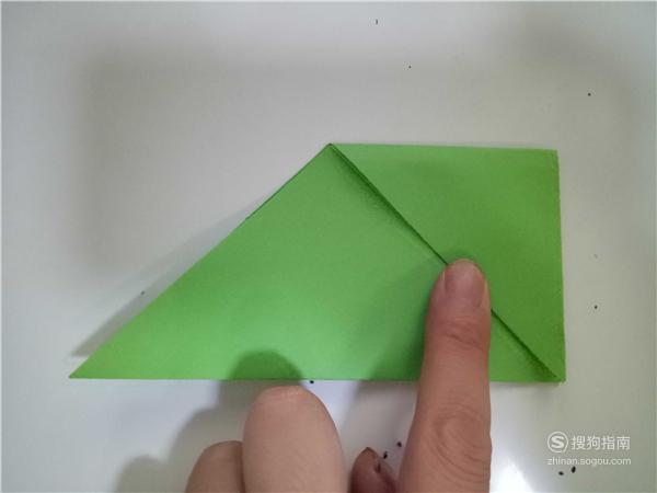 儿童趣味手工剪纸----五瓣花的折剪方法
