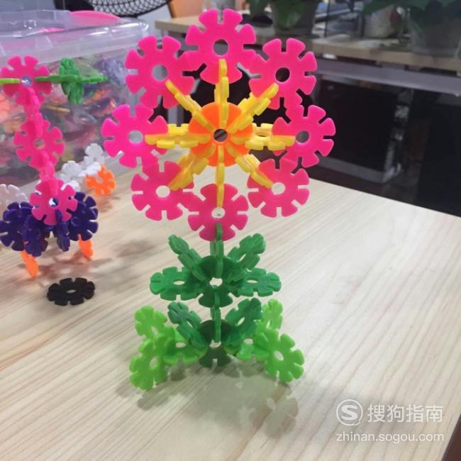 宝宝玩具雪花片的几种玩法详实介绍