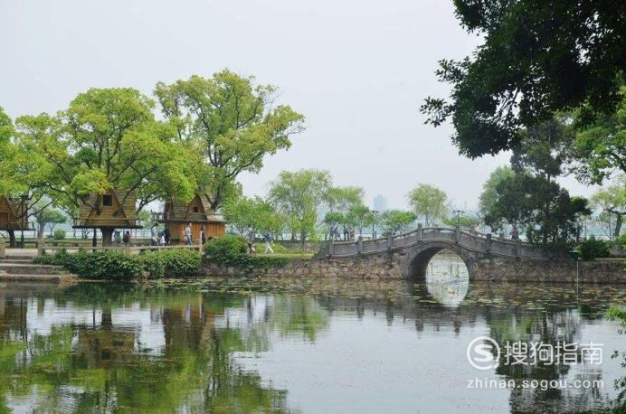 国家风景名胜区,省级森林公园,无锡旅游十八景及宜兴十佳景点之一