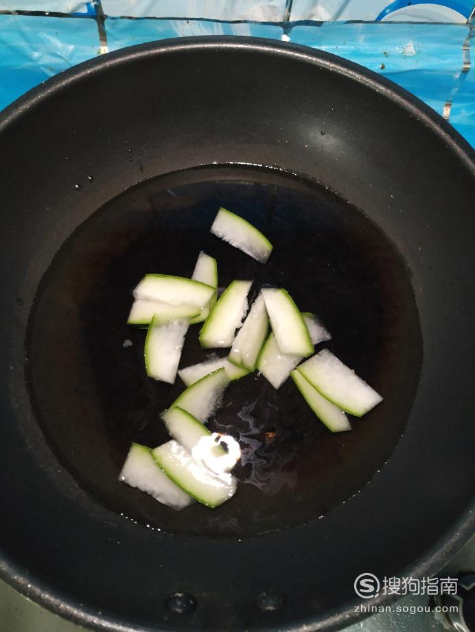 怎样做美味的冬瓜木耳肉片汤？ 这几步你要了解