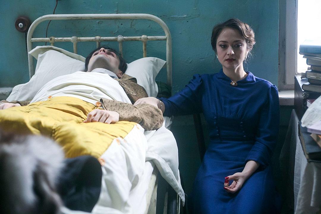 《受伤的心》全集-高清电影完整版-在线观看