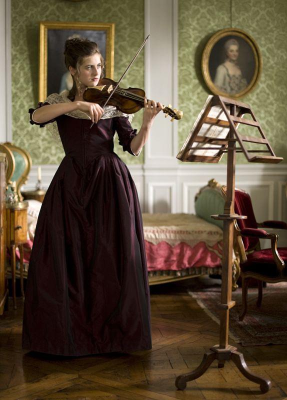 娜内,莫扎特的姐姐