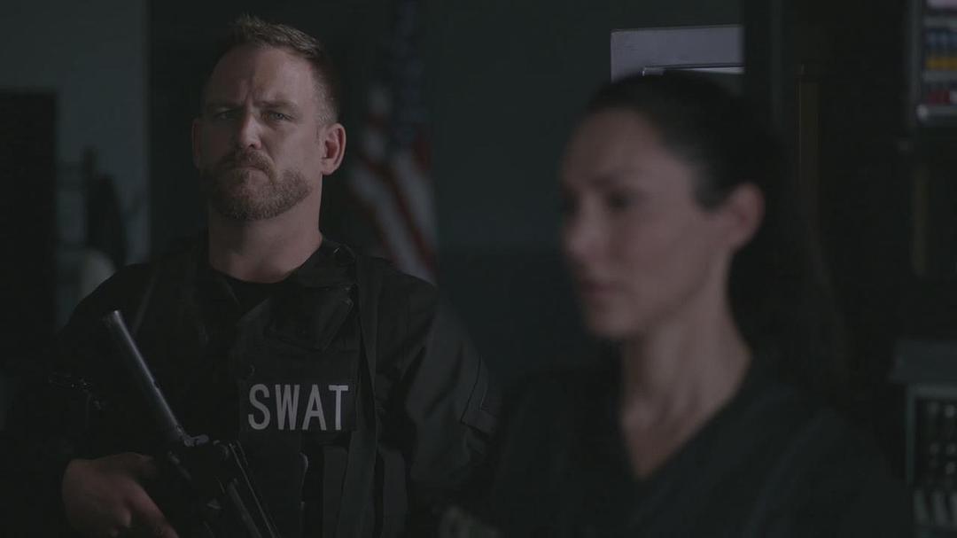 《反恐特警组:潜龙突围》全集-高清电影完整版