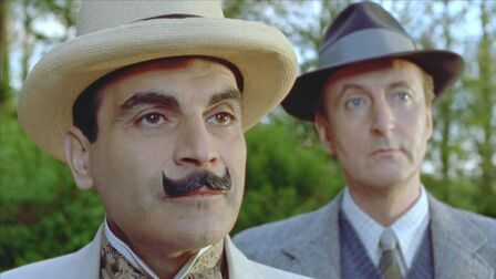 《高尔夫球场的疑云》-高清电影-完整版在线观看