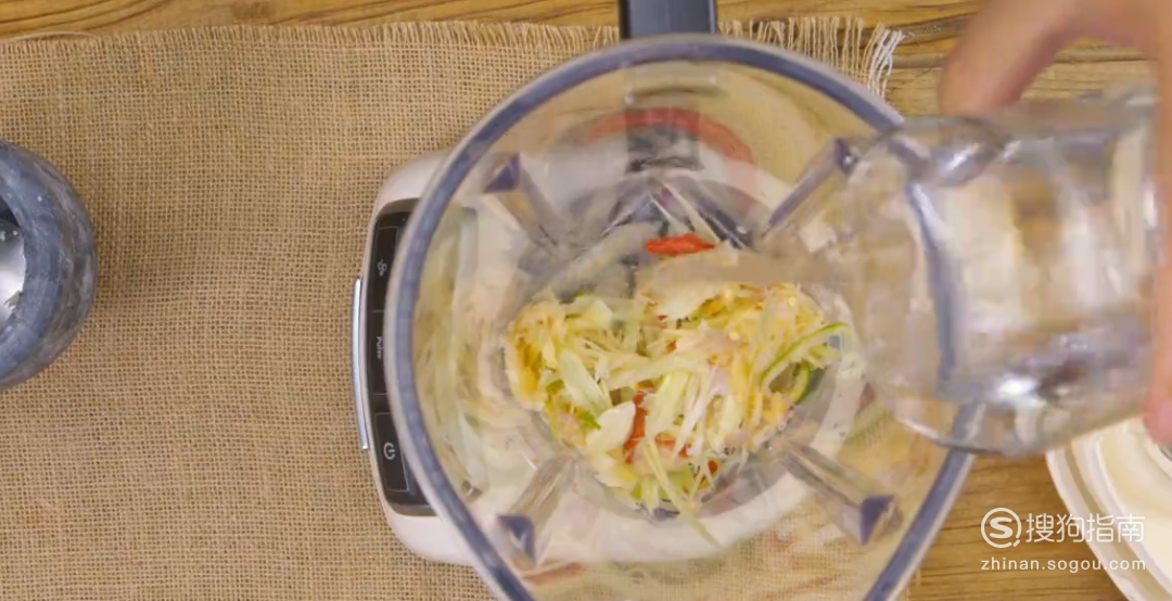泰国冬阴功汤的做法视频 泰国冬阴功汤的做法