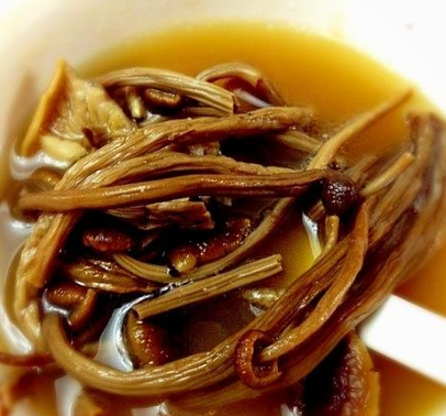 茶树菇煲汤的做法 茶树菇煲汤的做法大全