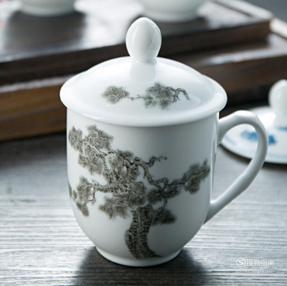 陶瓷功夫茶杯 瓷上功夫：三个挑选生活陶瓷杯的方法