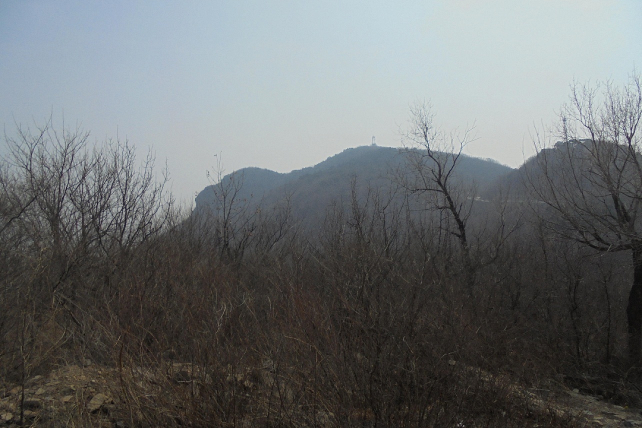 三明：市区虎头山观景平台红枫